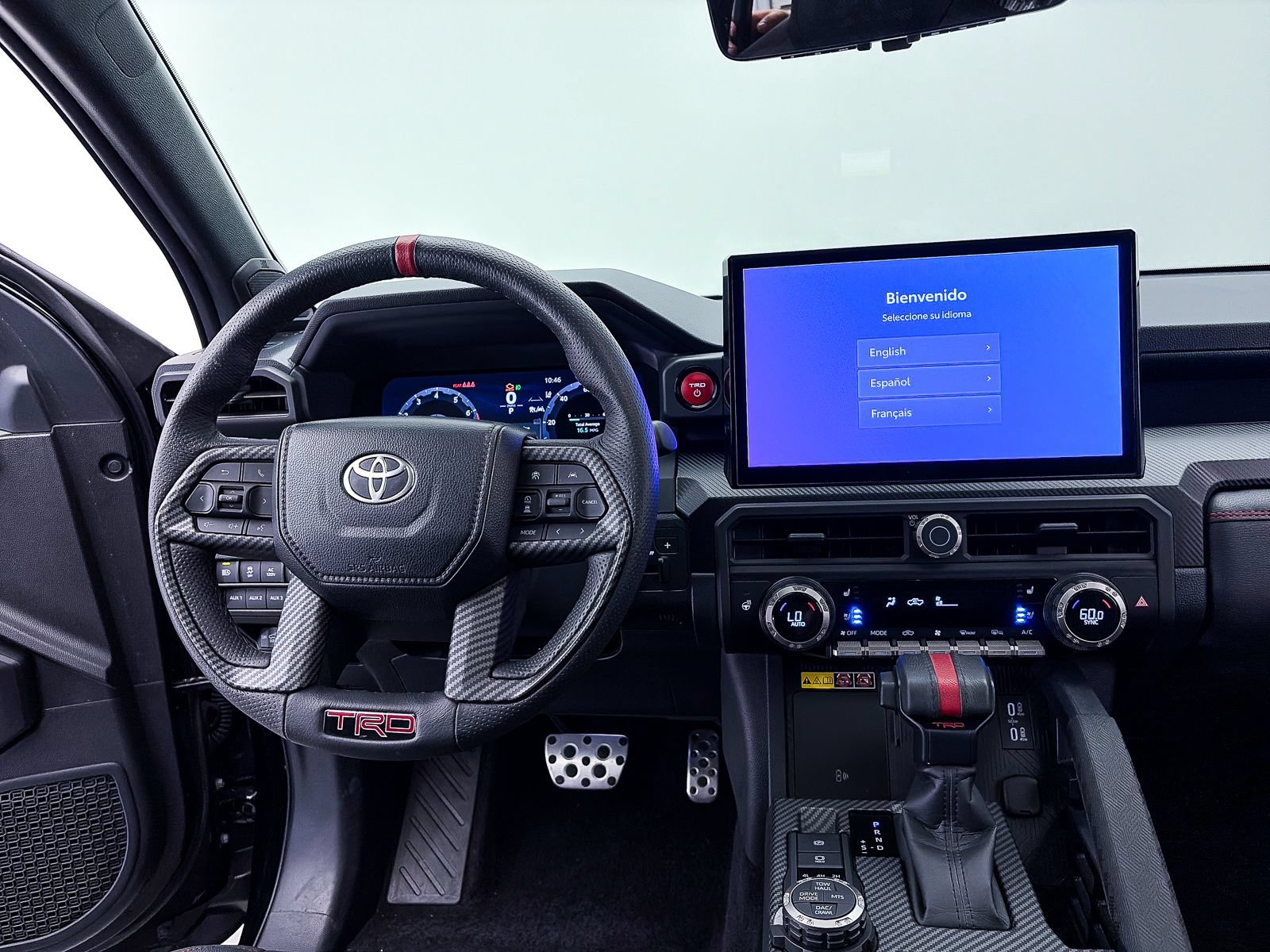 Used 2024 Toyota Tacoma TRD Pro AWD/4WD image 8