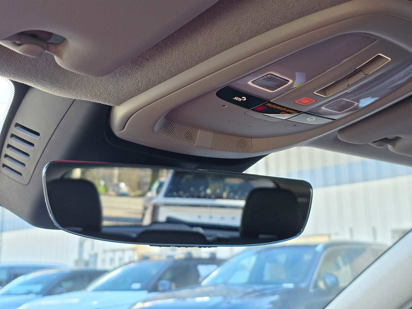 New 2026 Volvo XC40 B5 Plus w/ Protection Package Premier image 27