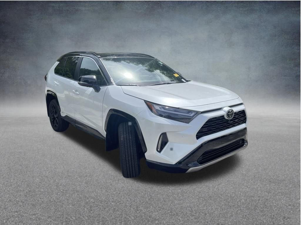 Used 2025 Toyota RAV4 XSE w/ Advanced Technology Package AWD/4WD image 11