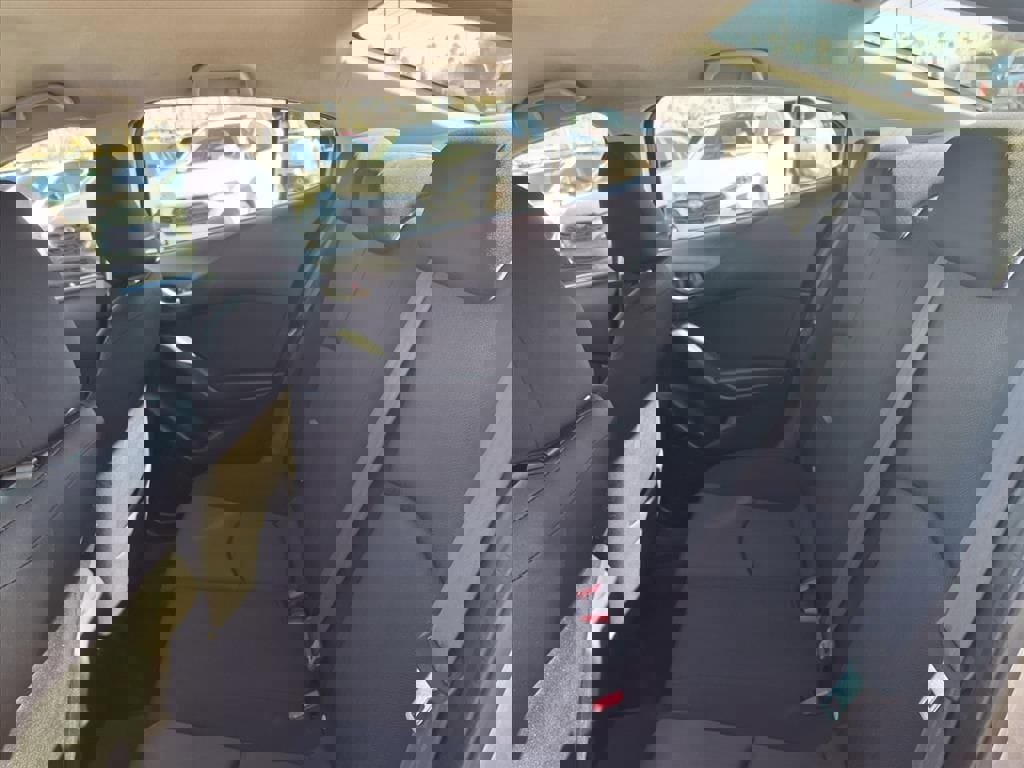 Used 2015 MAZDA MAZDA3 i SV image 22