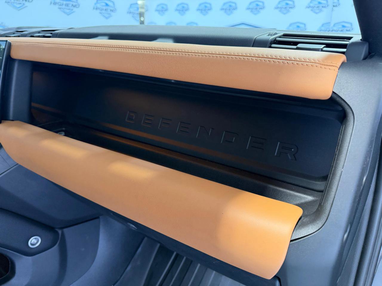 Used 2024 Land Rover Defender 110 Carpathian Edition image 39