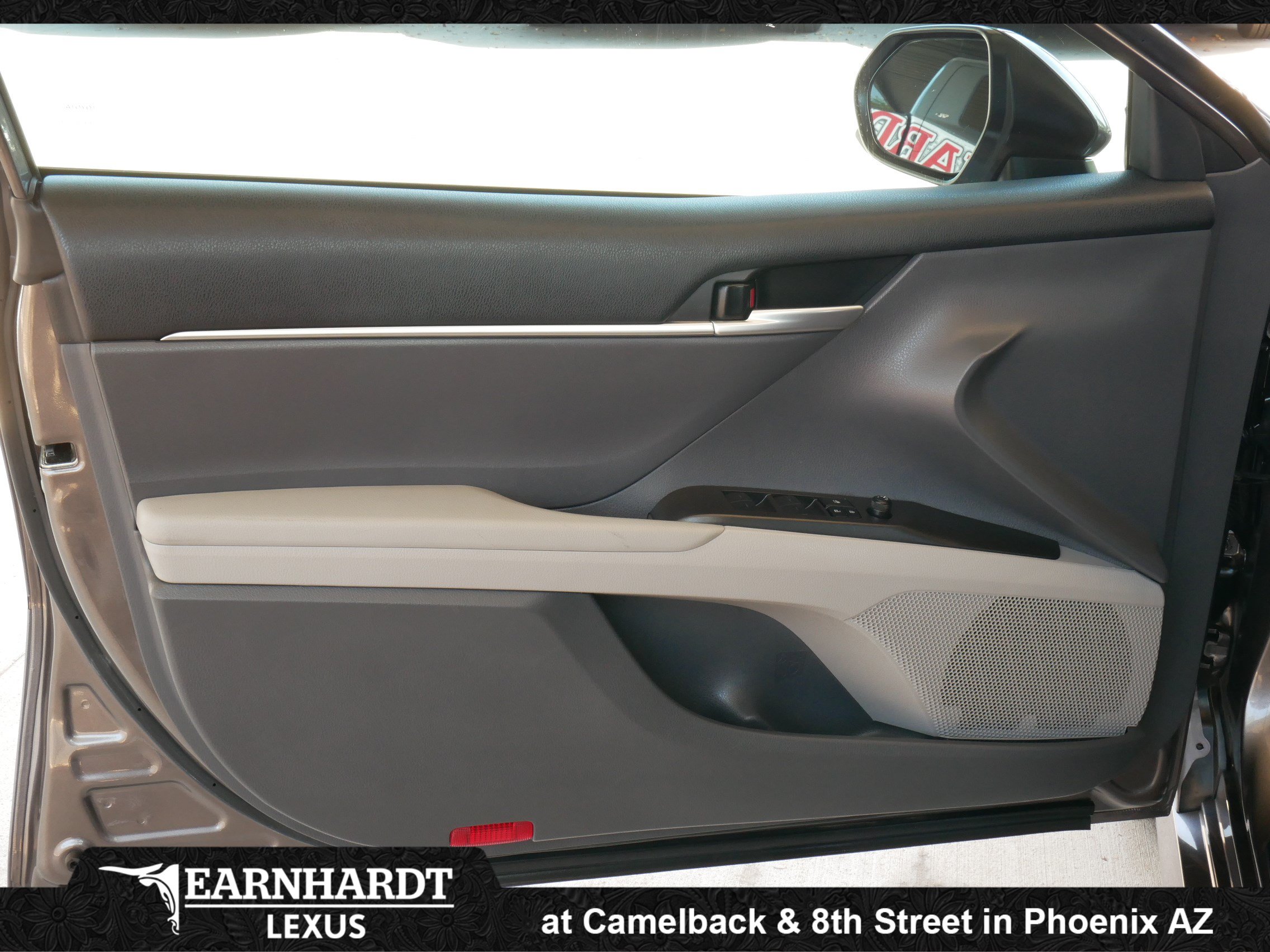 Used 2024 Toyota Camry LE FWD image 6
