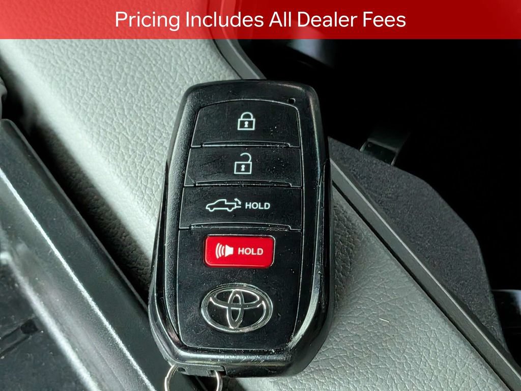 Certified 2026 Toyota Tundra Limited AWD/4WD image 31