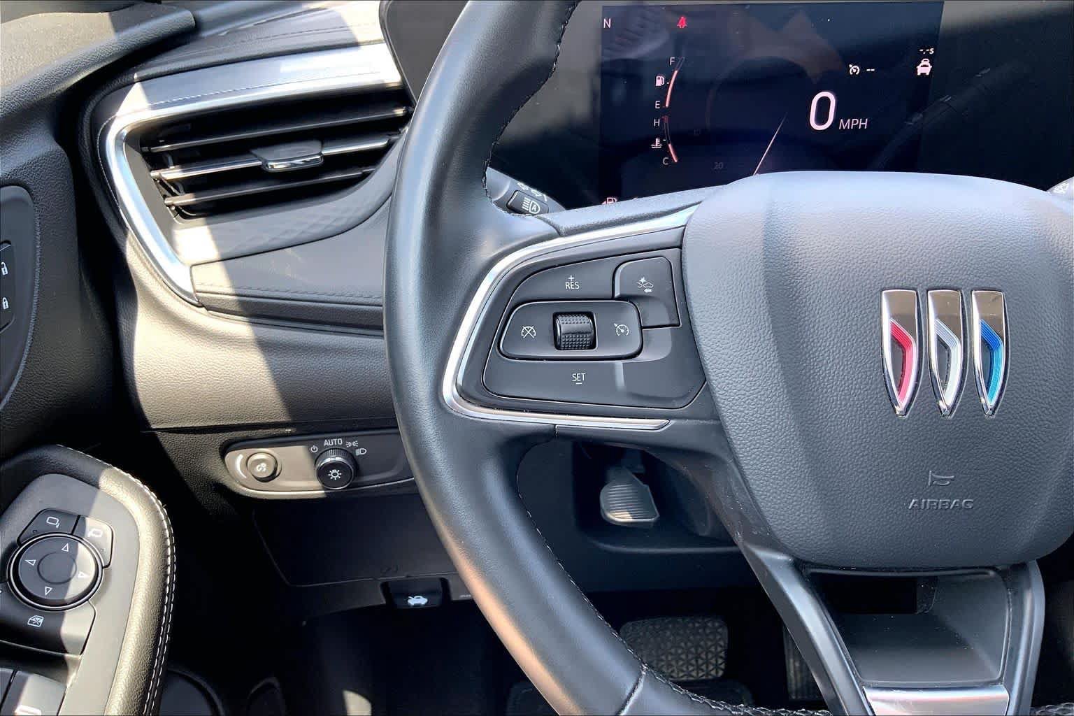 Used 2024 Buick Encore GX Sport Touring FWD image 23