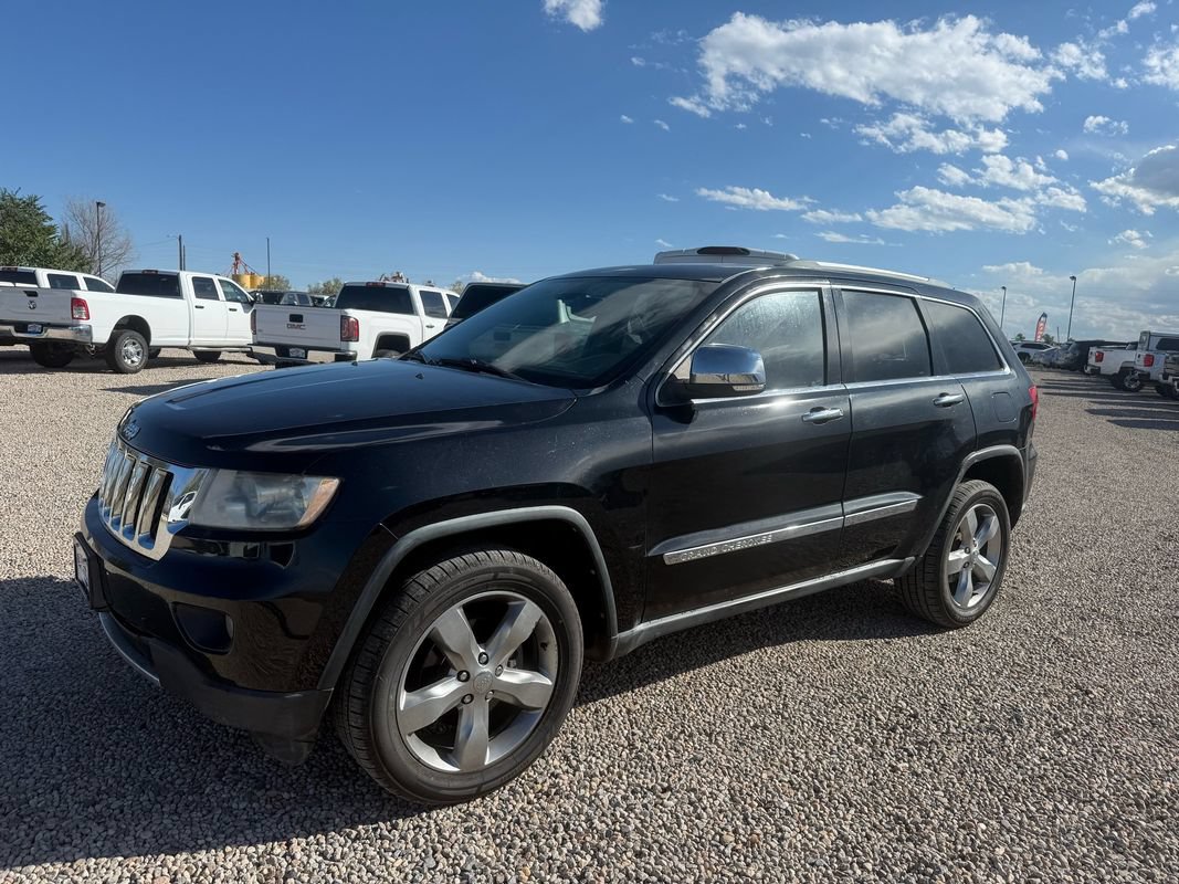 Used 2011 Jeep Grand Cherokee Overland AWD/4WD image 25