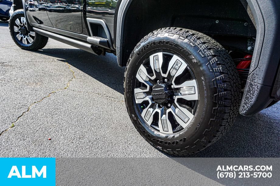 Used 2025 GMC Sierra 3500 Denali w/ Denali Reserve Package AWD/4WD image 15