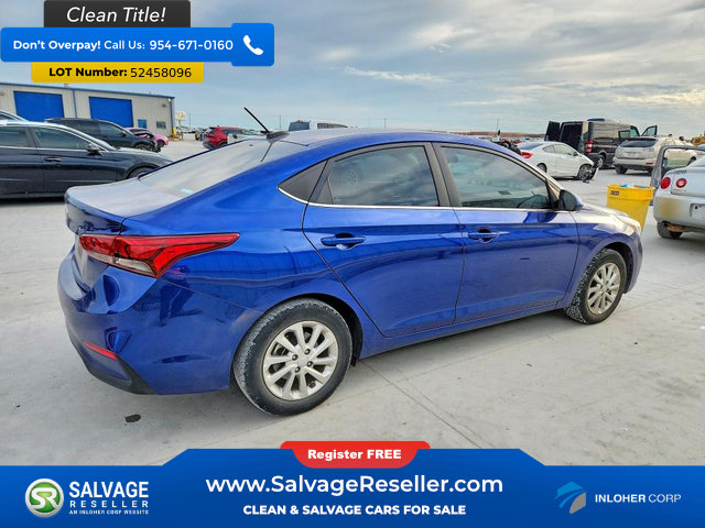 Used 2022 Hyundai Accent SEL FWD image 4