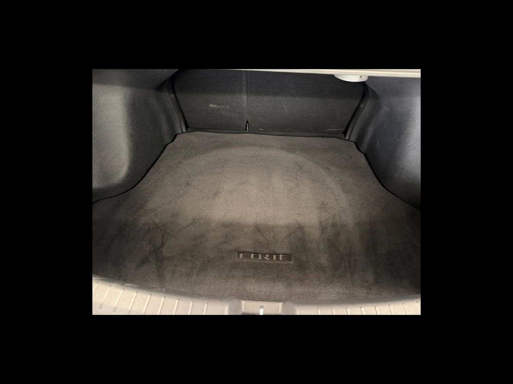 Used 2023 Kia Forte GT w/ GT2 Package FWD image 20