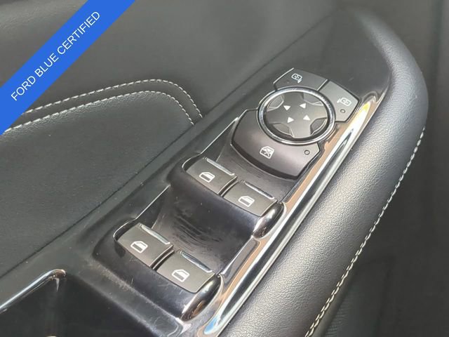 Used 2018 Ford Edge Titanium w/ Equipment Group 301A FWD image 26