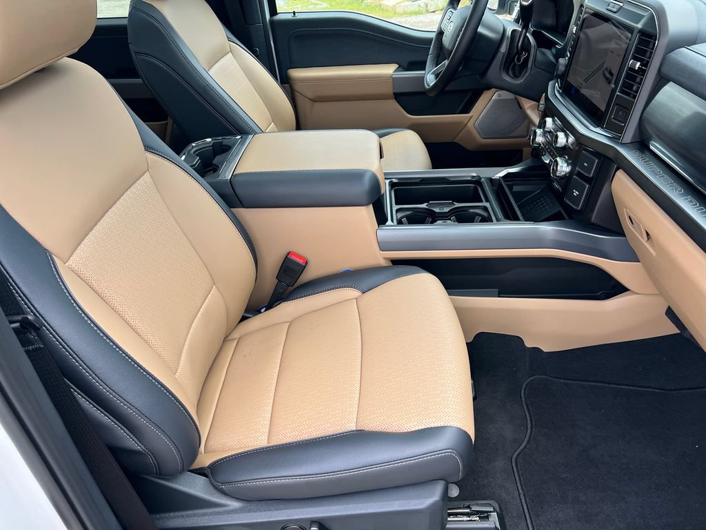 New 2026 Ford F350 Lariat w/ Lariat Ultimate Package AWD/4WD image 16