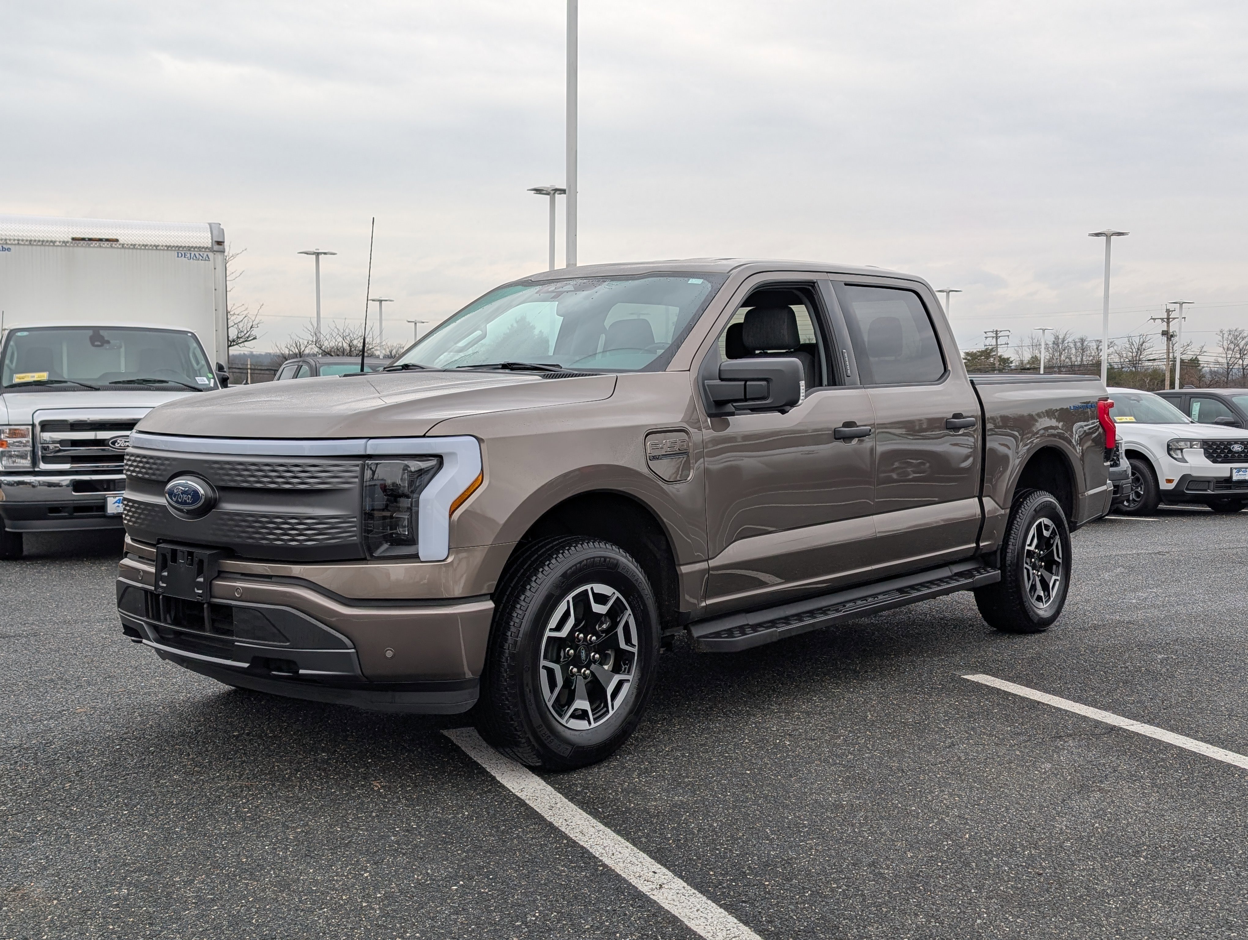 Certified 2023 Ford F150 Lightning XLT w/ Tow Technology Package image 7