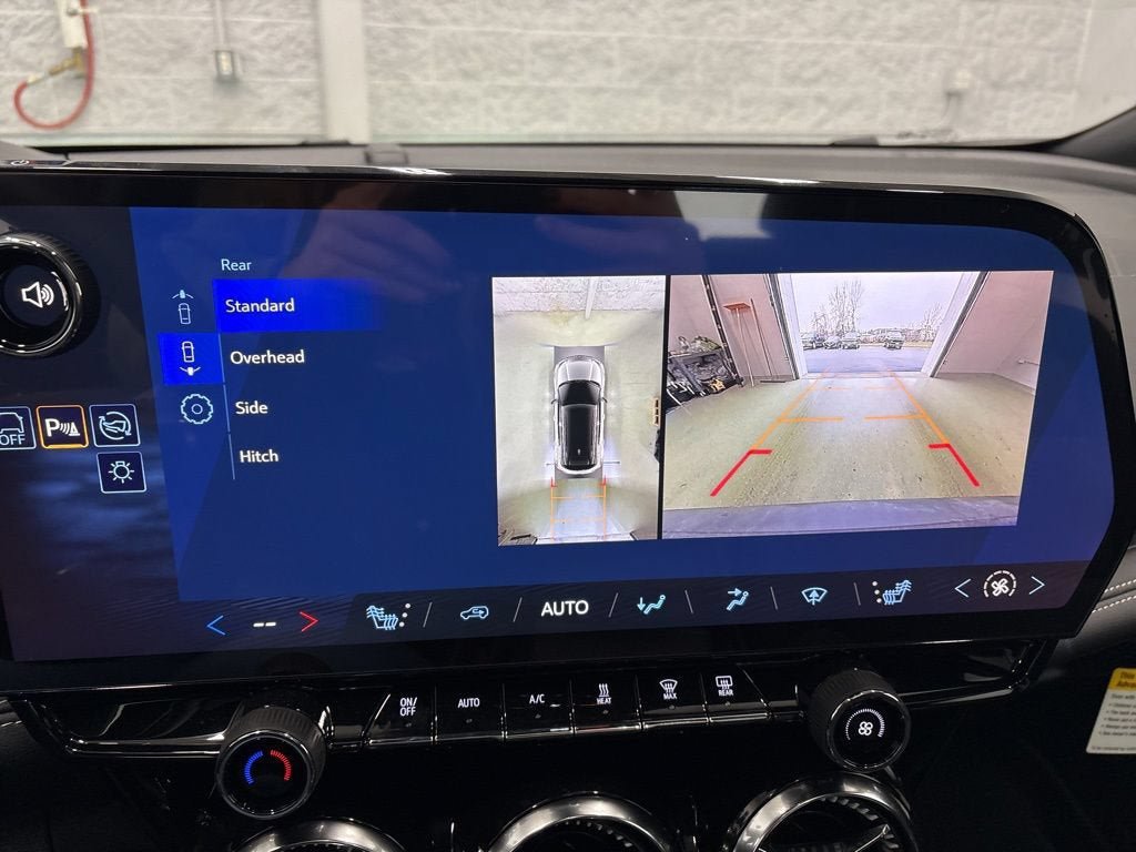 New 2026 Chevrolet Blazer EV LT AWD/4WD image 35