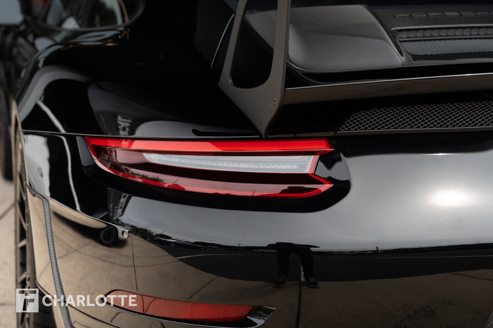 Used 2018 Porsche 911 GT2 RS RWD image 17
