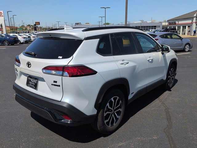 Used 2024 Toyota Corolla Cross AWD Hybrid w/ Moonroof Package image 7