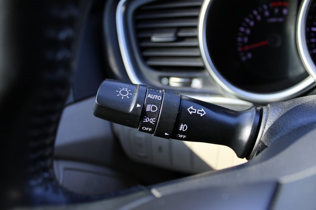 Used 2015 Kia Optima EX image 13