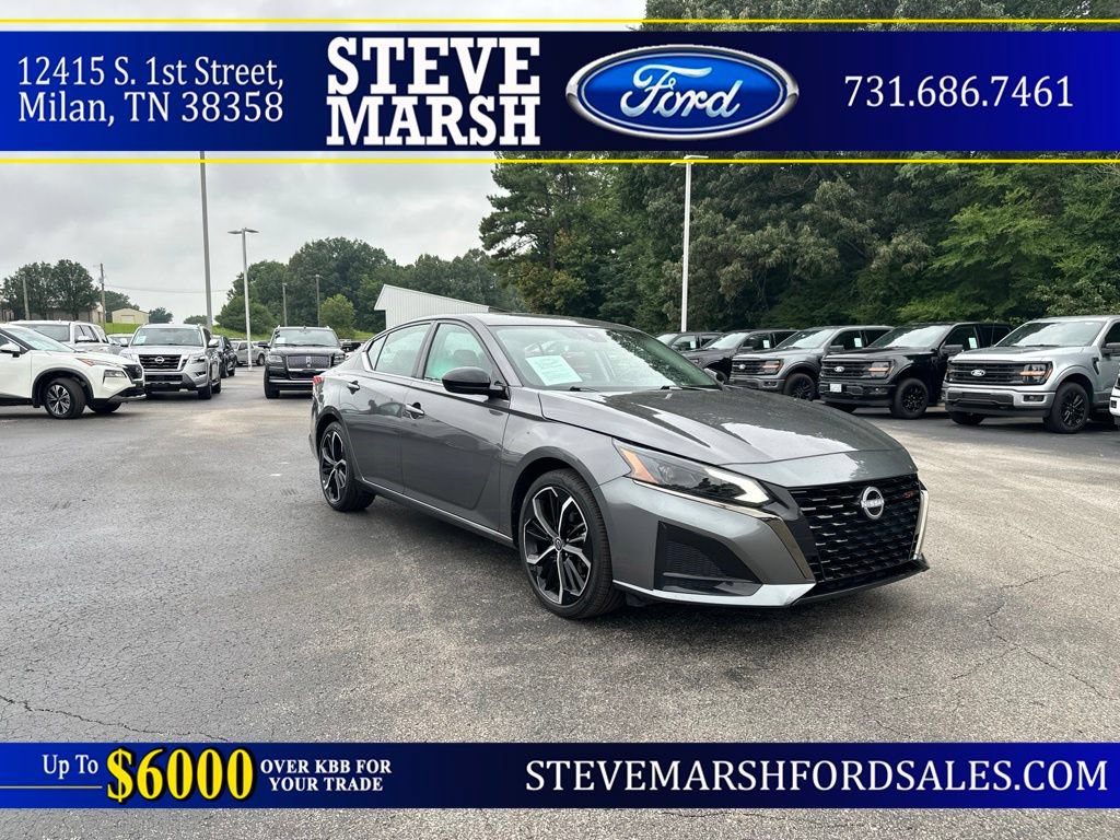 Used 2025 Nissan Altima 2.5 SR