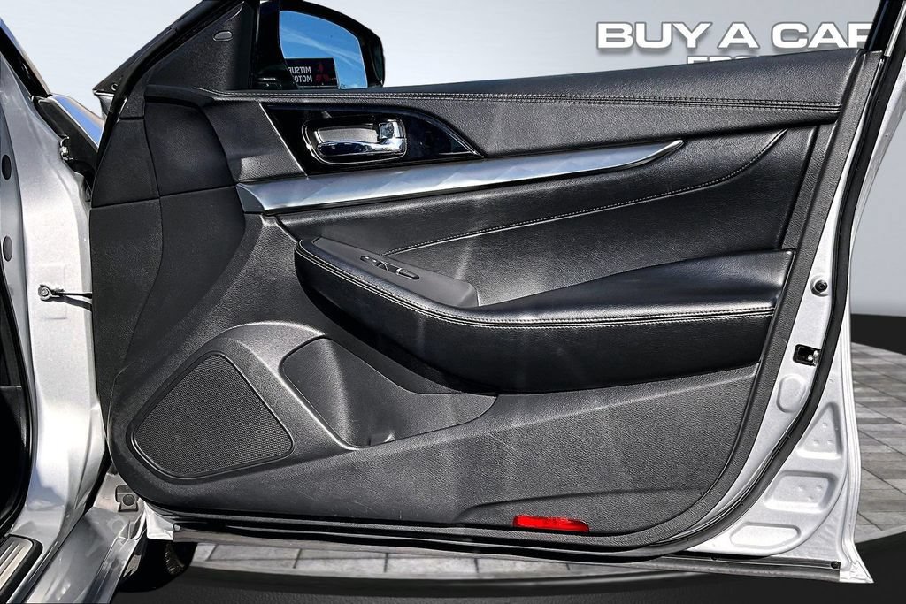 Used 2020 Nissan Maxima 3.5 SV w/ Floor Mat Group FWD image 23