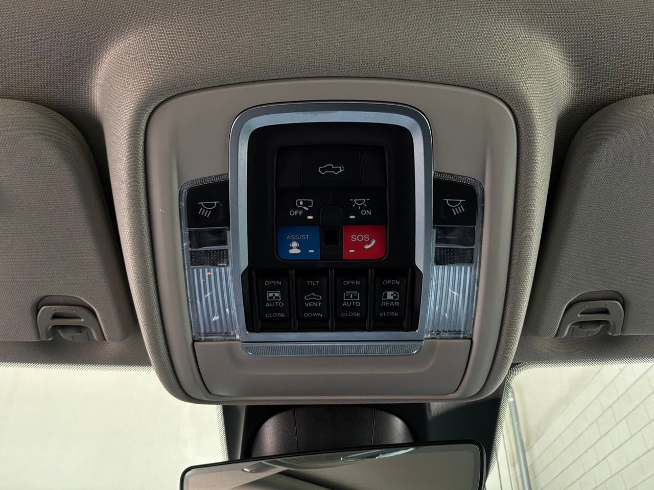 Used 2022 RAM 1500 Laramie w/ Laramie Southwest Edition AWD/4WD image 21