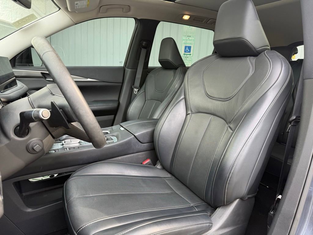 Used 2023 INFINITI QX60 Luxe image 7