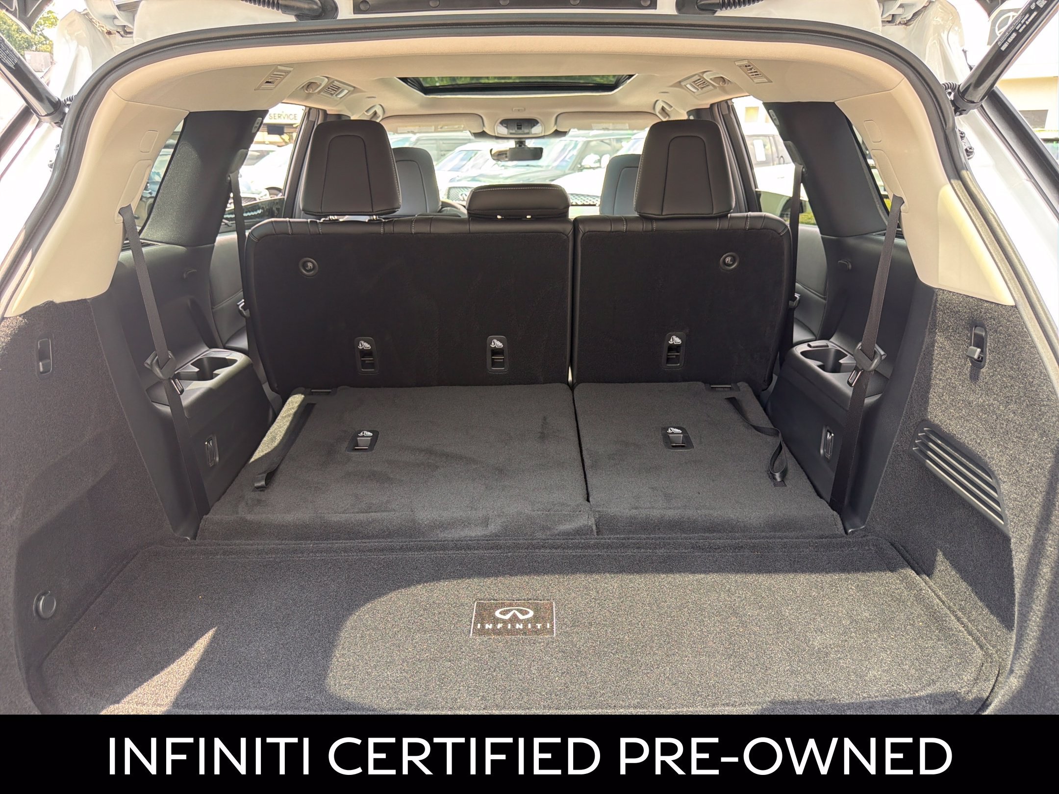 Certified 2026 INFINITI QX60 Luxe w/ Cargo Package FWD image 32