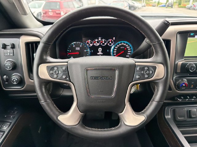 Used 2017 GMC Sierra 3500 Denali w/ Duramax Plus Package AWD/4WD image 10