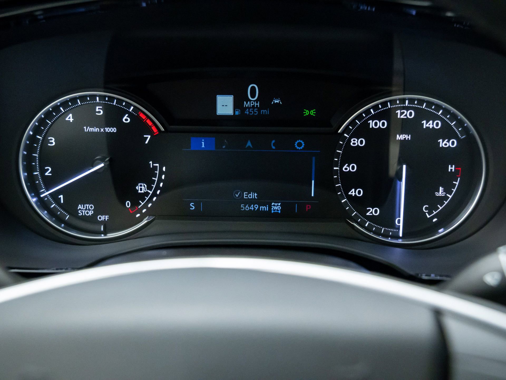 New 2025 Cadillac XT5 Premium Luxury image 24