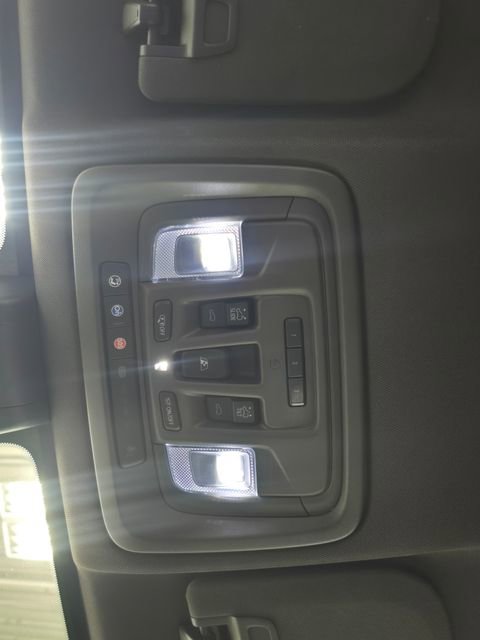 Used 2021 Chevrolet Silverado 1500 LTZ w/ LTZ Premium Package image 21