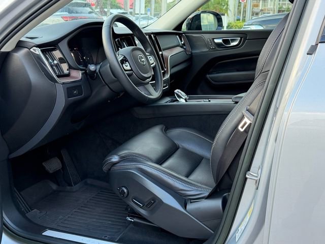 Certified 2023 Volvo XC60 B5 Ultimate w/ Protection Package Premier FWD image 14