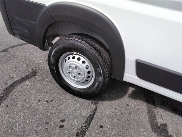 Used 2025 RAM ProMaster 2500 w/ Safety Group image 18