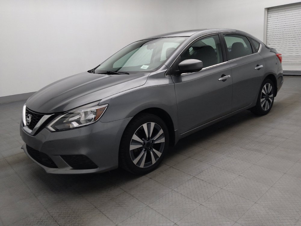 Used 2019 Nissan Sentra SV w/ Special Edition Package FWD image 2