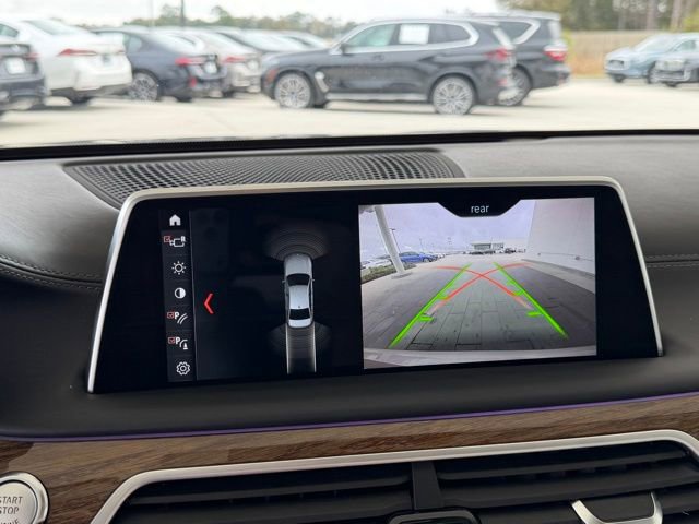 Used 2019 BMW 740i w/ Executive Package image 25
