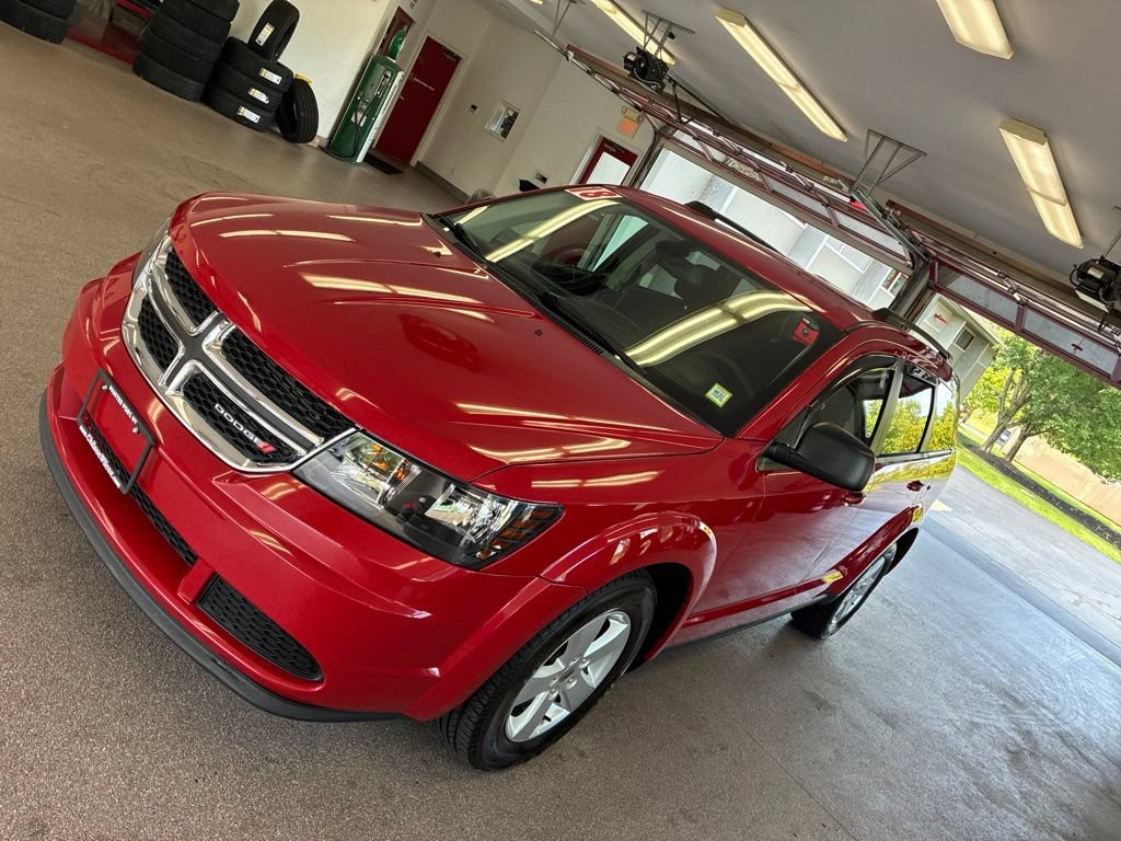 Used 2018 Dodge Journey SE FWD image 4