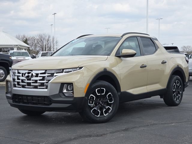 Used 2023 Hyundai Santa Cruz SEL w/ Activity Package AWD/4WD image 2