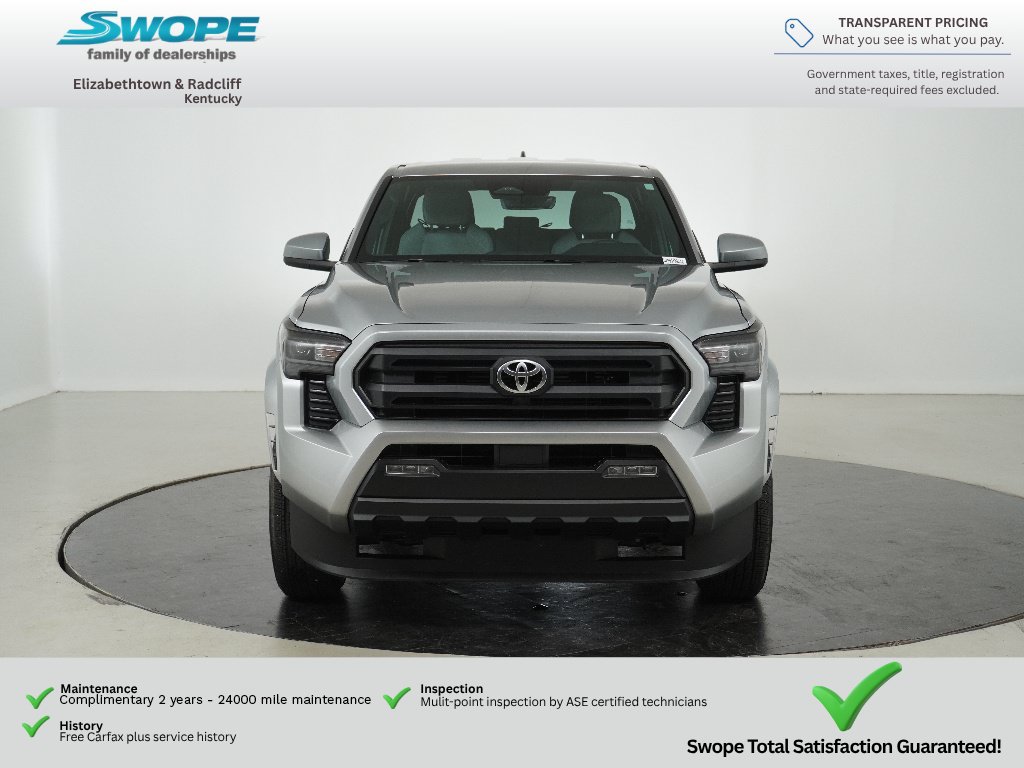 Used 2025 Toyota Tacoma SR5 AWD/4WD image 8