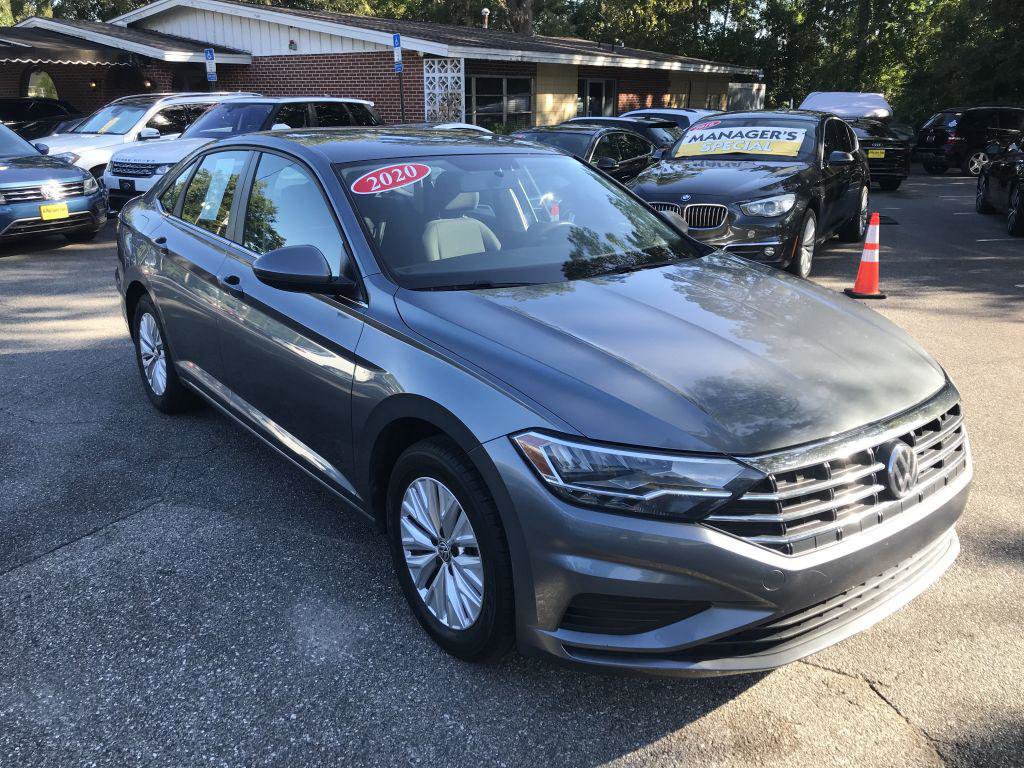 Used 2020 Volkswagen Jetta SE image 3