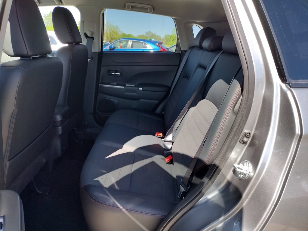 New 2026 Mitsubishi Outlander Sport SE AWD/4WD image 7