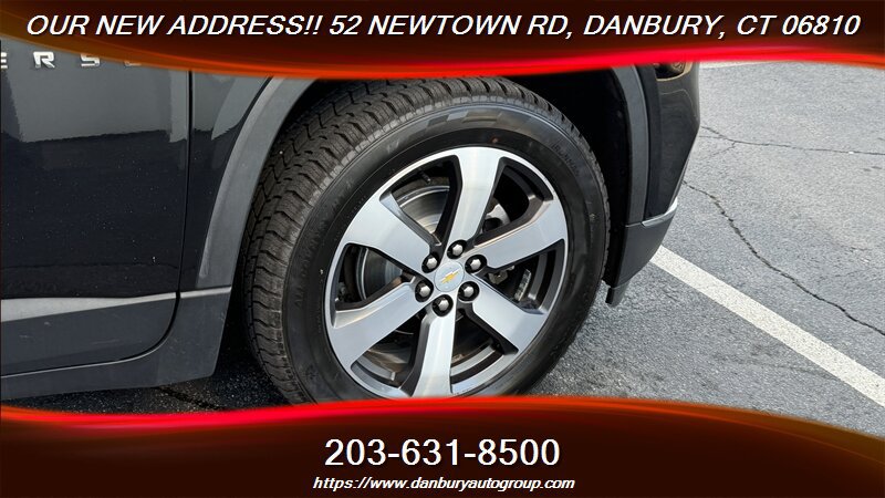 Used 2020 Chevrolet Traverse LT w/ LT Premium Package AWD/4WD image 10