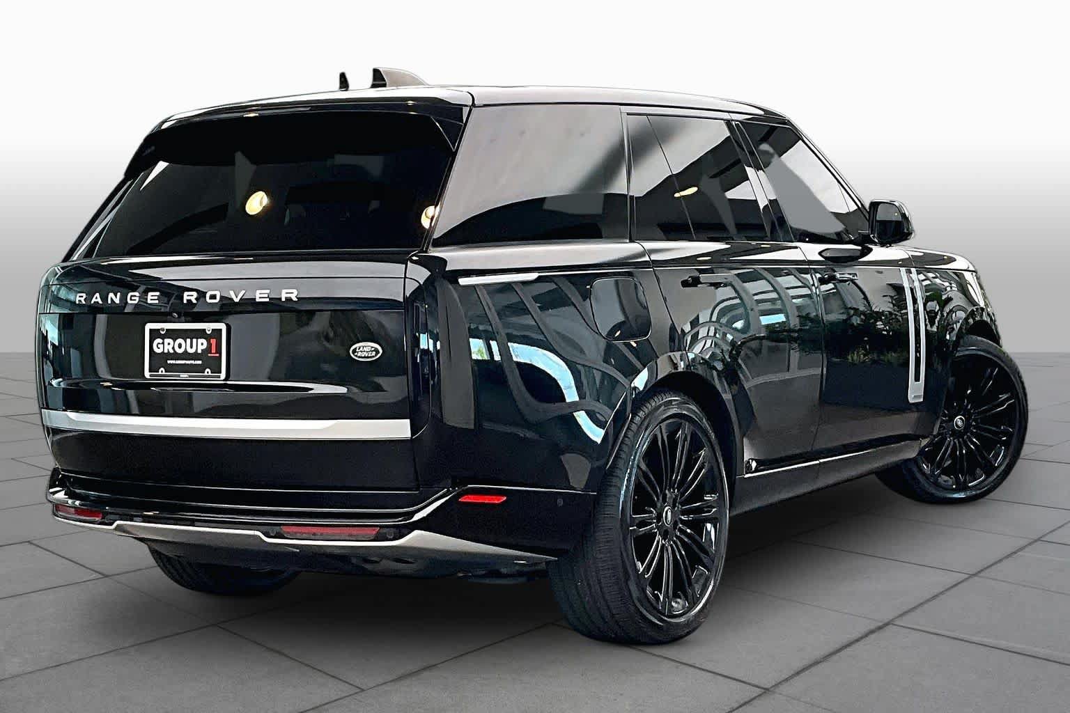 Used 2023 Land Rover Range Rover Autobiography AWD/4WD image 37