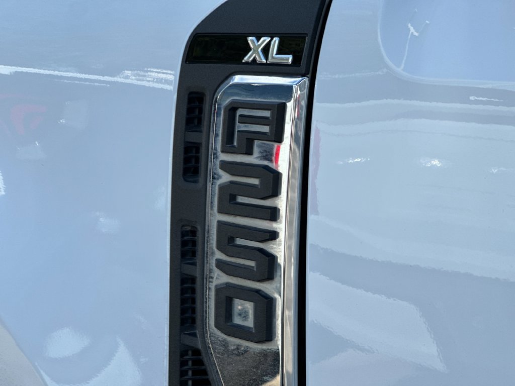 Certified 2024 Ford F250 XL w/ XL Chrome Package AWD/4WD image 25