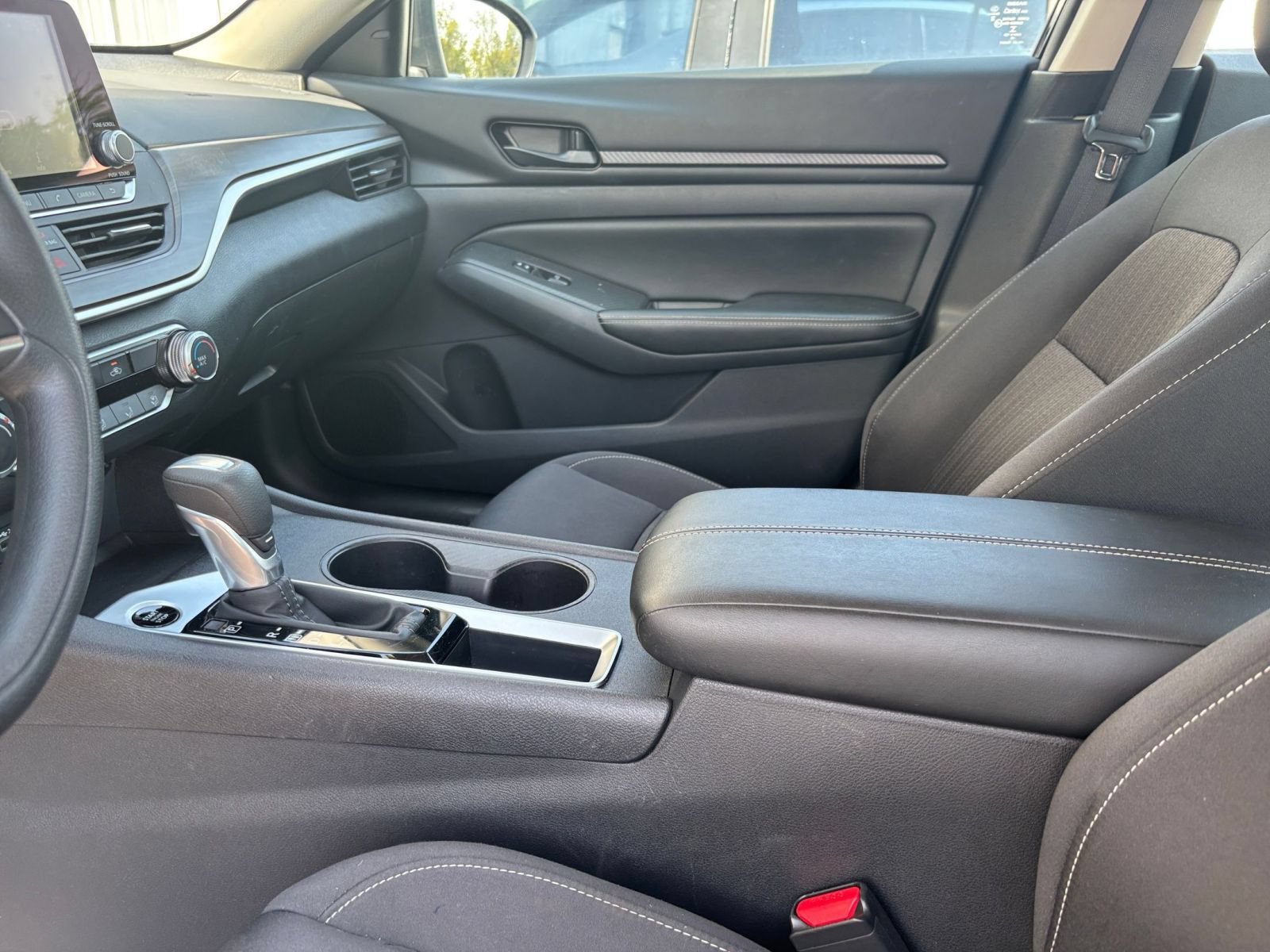 Used 2026 Nissan Altima 2.5 SV FWD image 41
