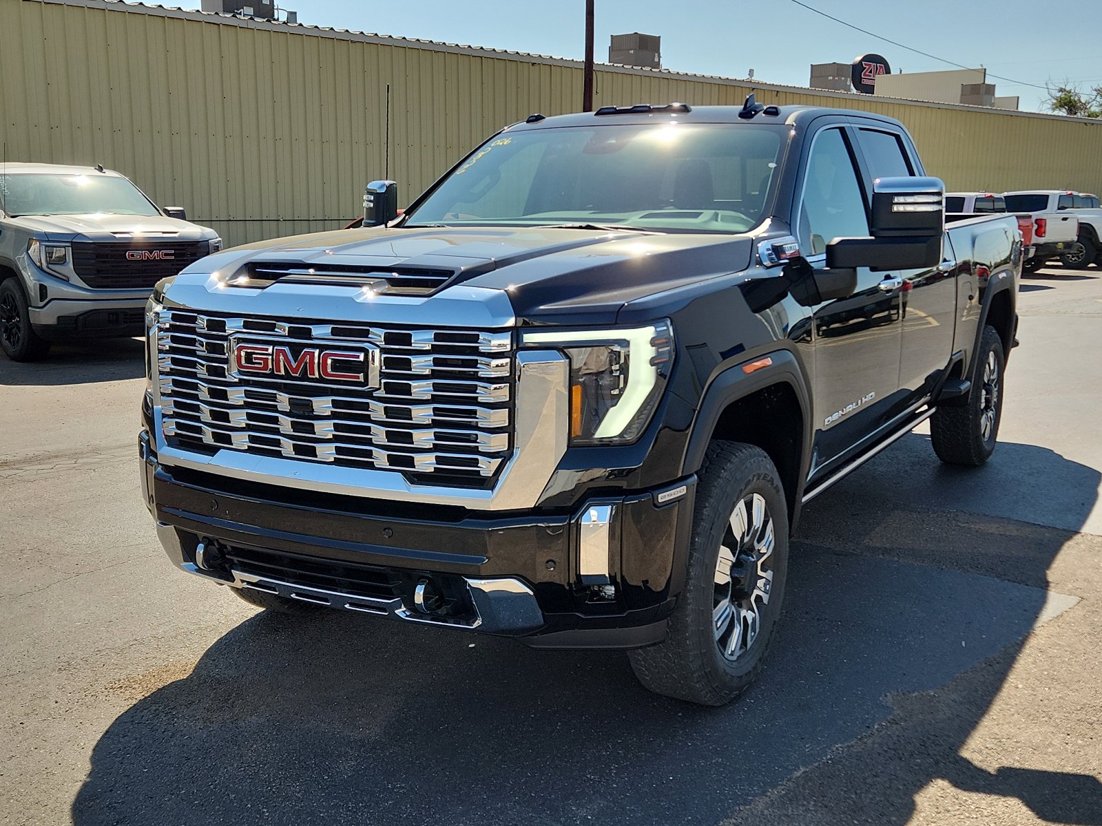 New 2026 GMC Sierra 2500 Denali w/ Max Trailering Package video 1