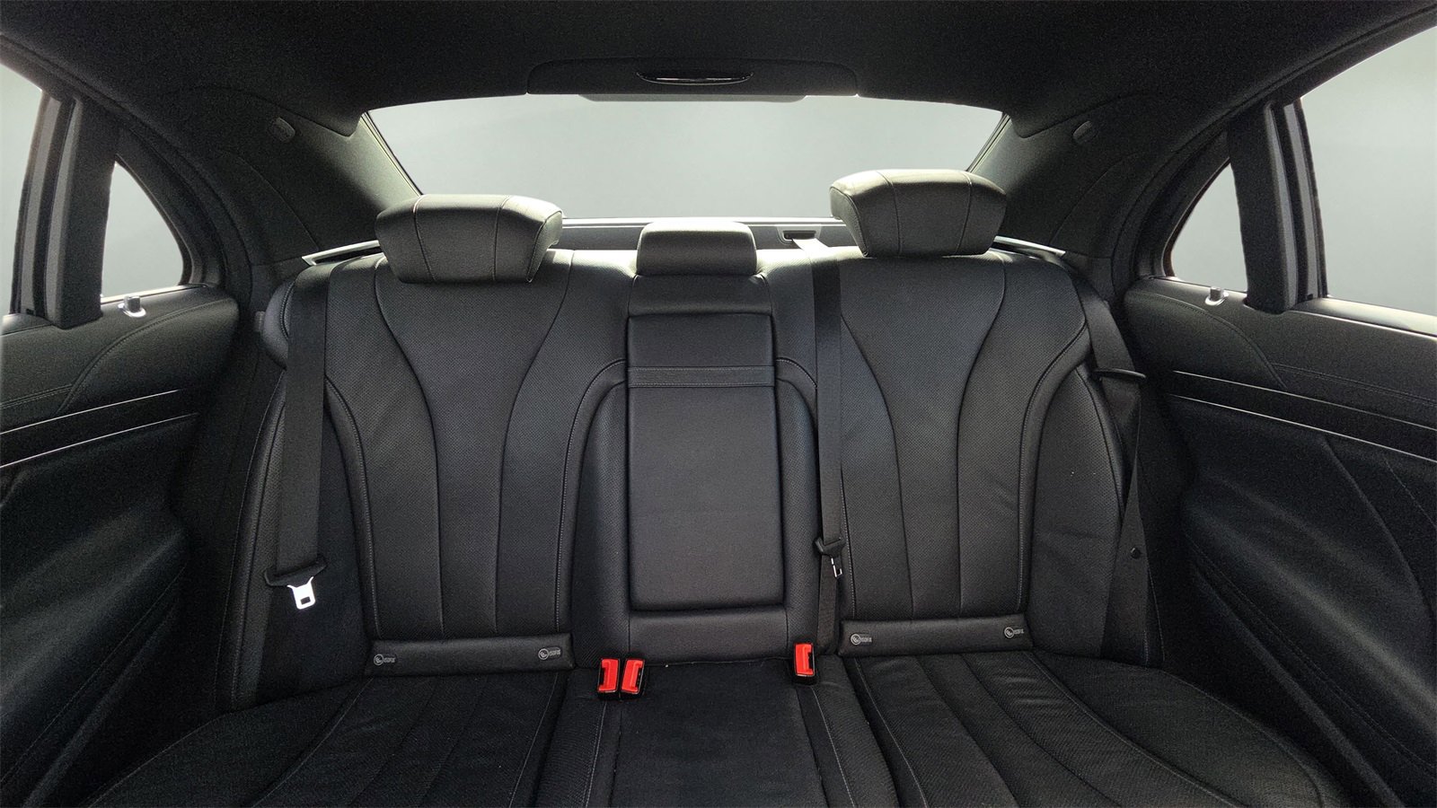 Used 2015 Mercedes-Benz S 550 Sedan w/ Premium 1 Package image 14