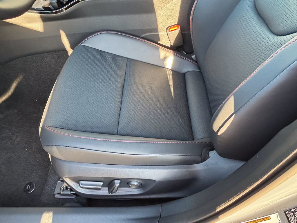 New 2026 Toyota Prius XSE FWD image 12
