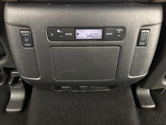 Used 2024 Nissan Armada Platinum w/ Captain's Chairs Package RWD image 45