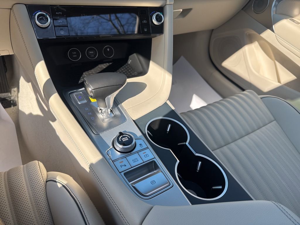 New 2026 Genesis G70 2.5T Prestige image 24