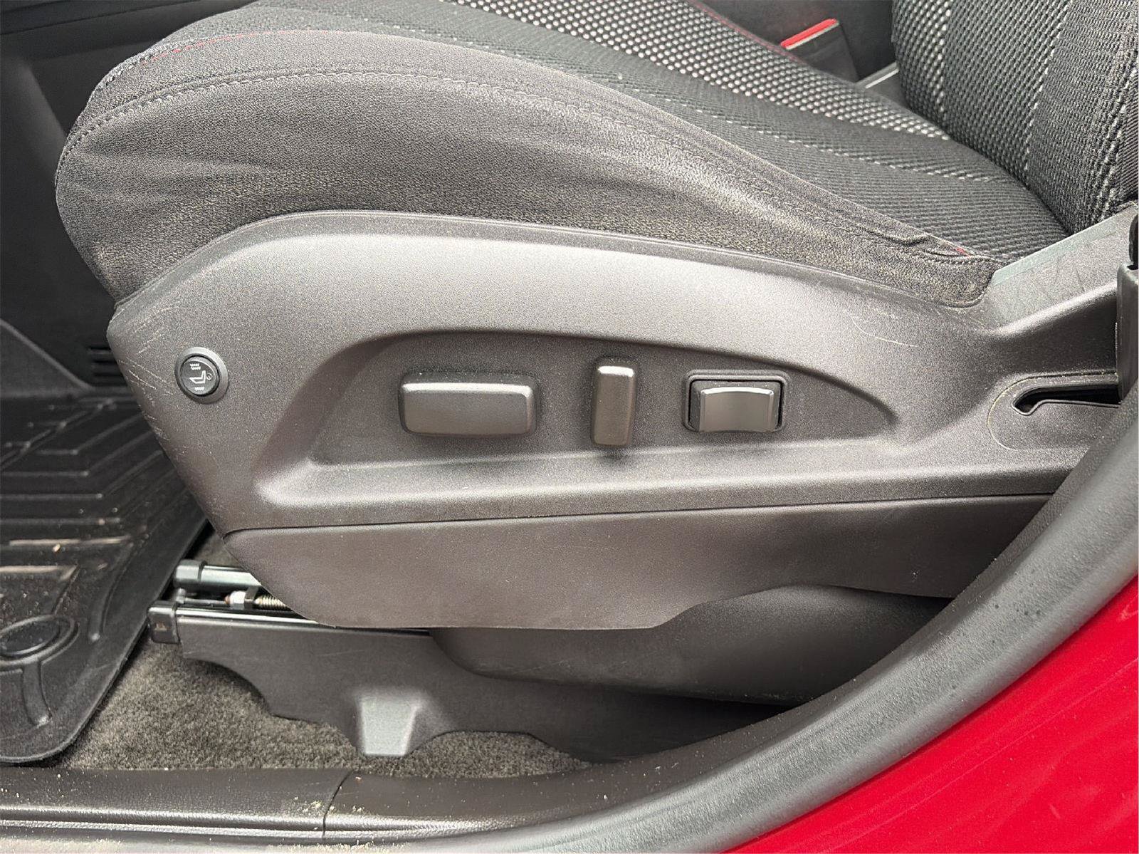 Used 2015 Chevrolet Equinox LT w/ Driver Convenience Package FWD image 22
