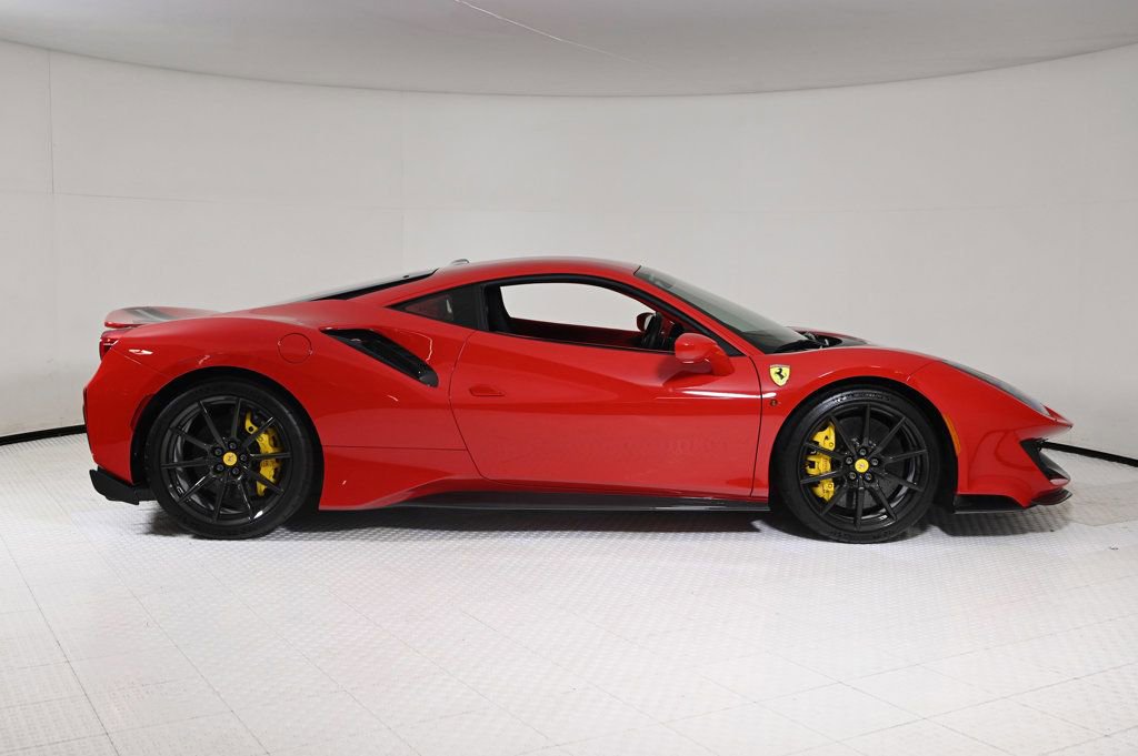 Certified 2019 Ferrari 488 Pista Coupe image 10