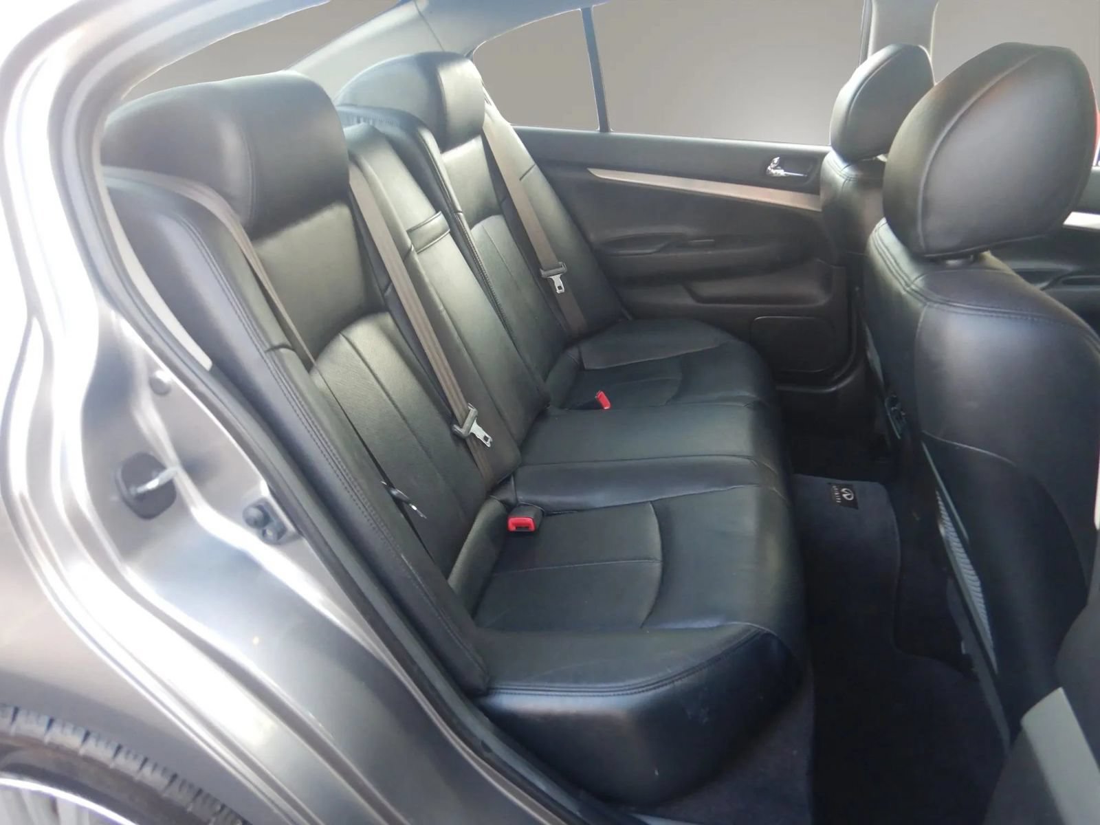 Used 2013 INFINITI G37 x Sedan w/ Premium Pkg AWD/4WD image 23