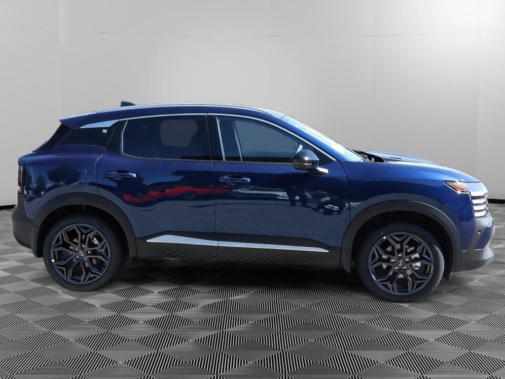 New 2026 Nissan Kicks SR w/ SR Premium Package AWD/4WD image 7