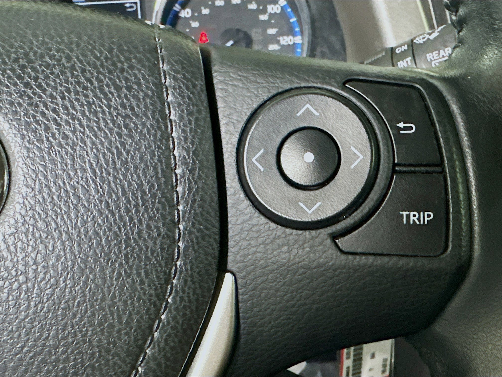 Used 2016 Toyota RAV4 XLE image 17